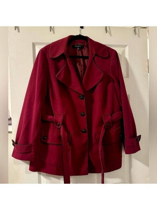 Nine West Jackets & Blazers - Nine West Woman’s Jacket Burgundy Self Tie Belt, Buttons, Black Trim, Size 16W